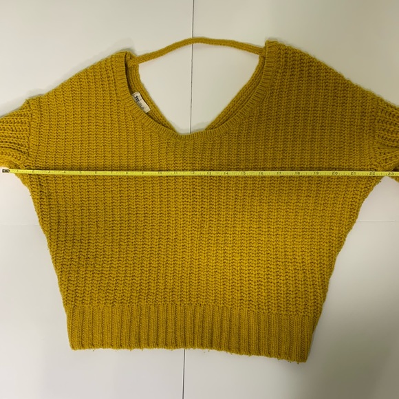 Yes Lola Marigold Yellow Chunky Knit Open Back Wool Alpaca Blend Sweater Small - Picture 11 of 12
